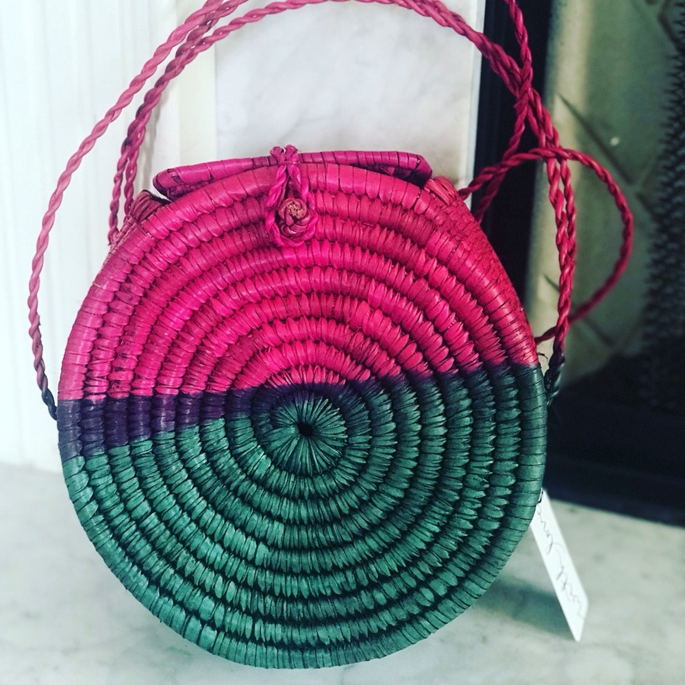 Handmade round straw bag